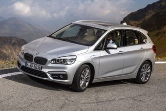 BMW и Volkswagen отказались везти новые компактвэны в Россию