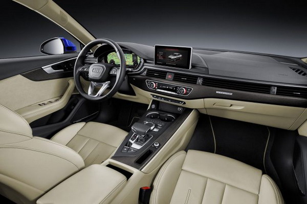 Интерьер Audi A4