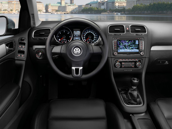 Интерьер Volkswagen Golf 6